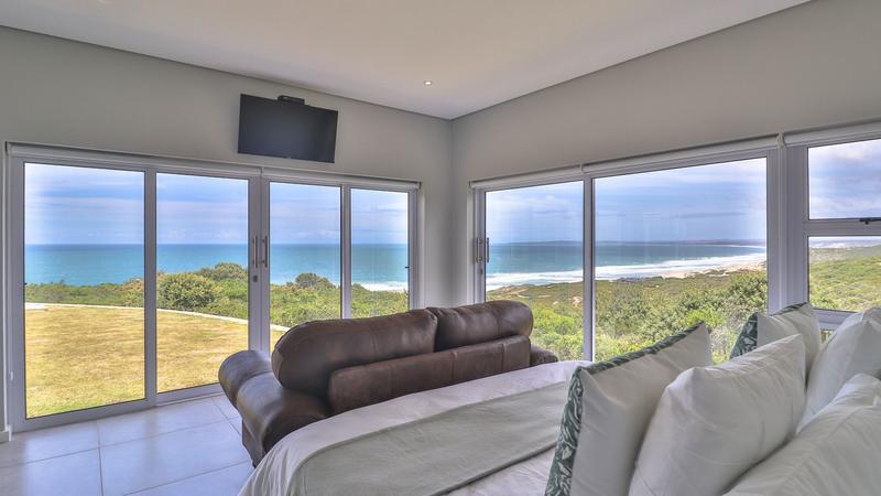 4 Bedroom Property for Sale in Moquini Coastal Estate Western Cape